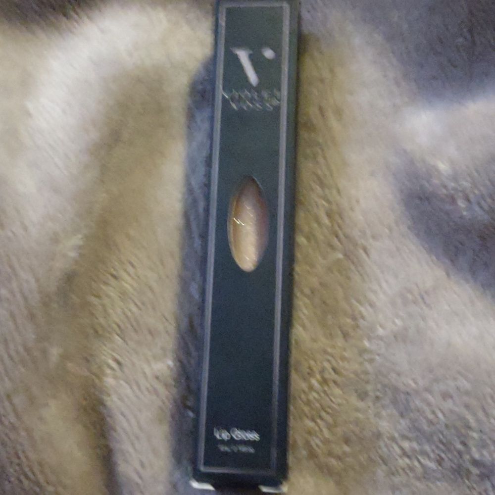 BNIB Violet Voss Lip Gloss PARIS IN LOVE FULL SIZE